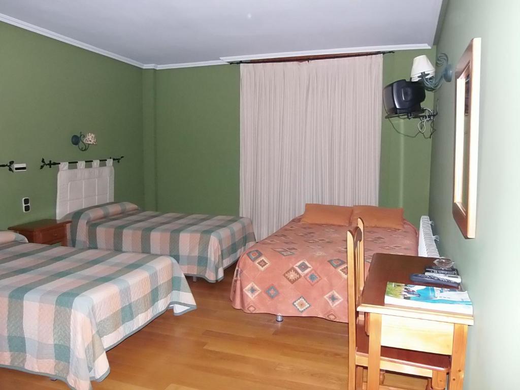 Hostal-Restaurante San Antolin Тордесильяс Экстерьер фото